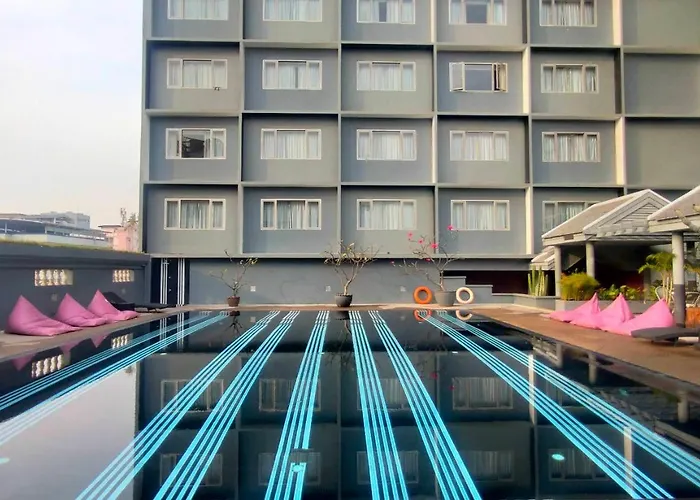 Witz Ramkhamhaeng 5*